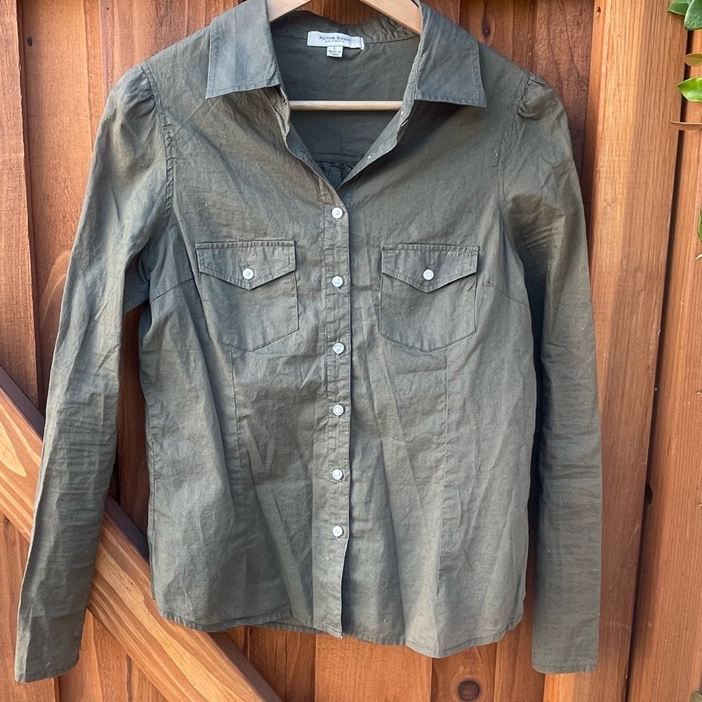 Women’s Active Basic Olive Army Green Collared Casual Button Down Shirt Comfy L